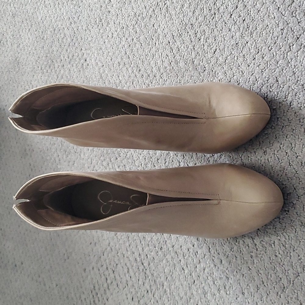 Jessica Simpson Heeled Ankle Boot sz 7